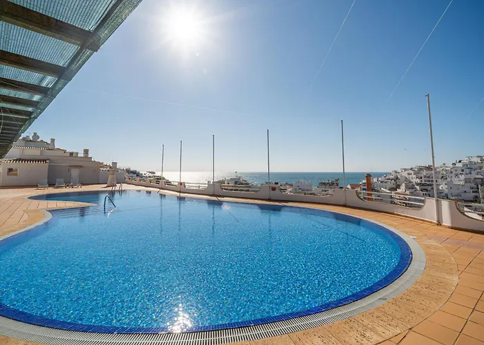 Colibri By Hellovacations