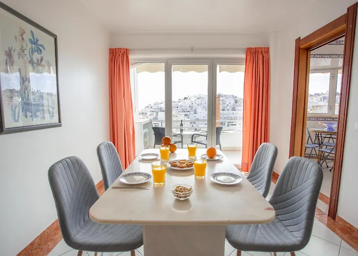 Colibri By Hellovacations